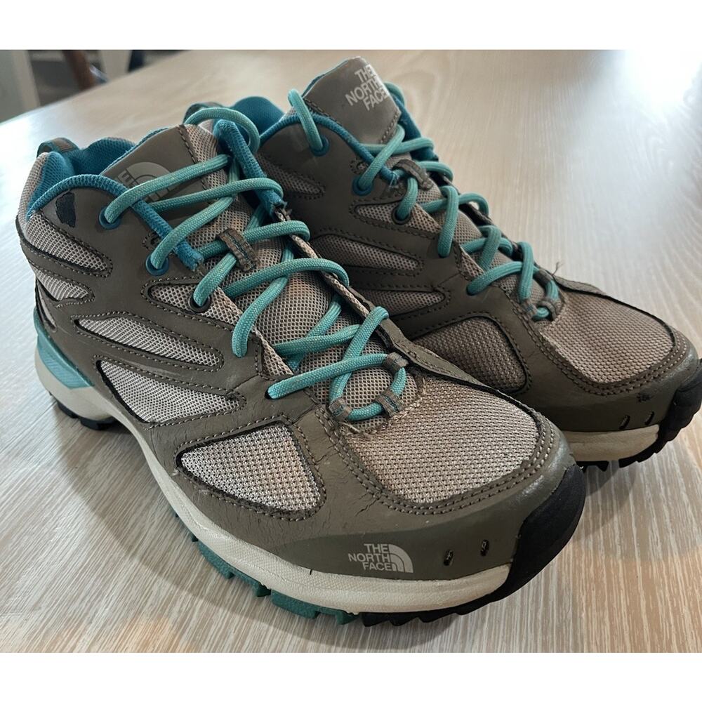 The North Face‎ Womens Hedgehog Fastpack GTX Hiking Shoe Women’s 6.5 Teal/Gray